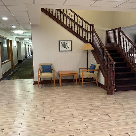 Hotel Baymont By Wyndham Mishawaka South Bend Area Exterior foto