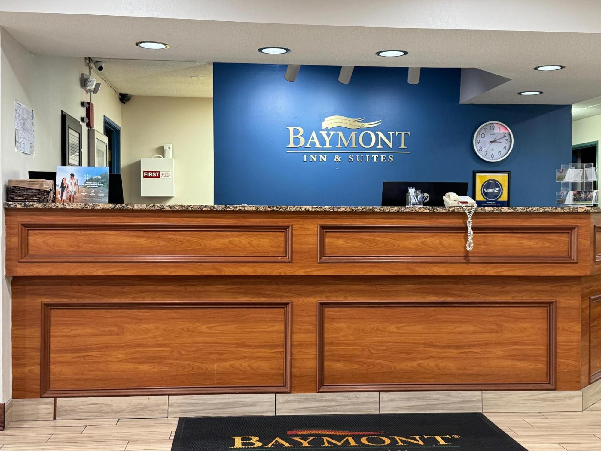 Hotel Baymont By Wyndham Mishawaka South Bend Area Exterior foto