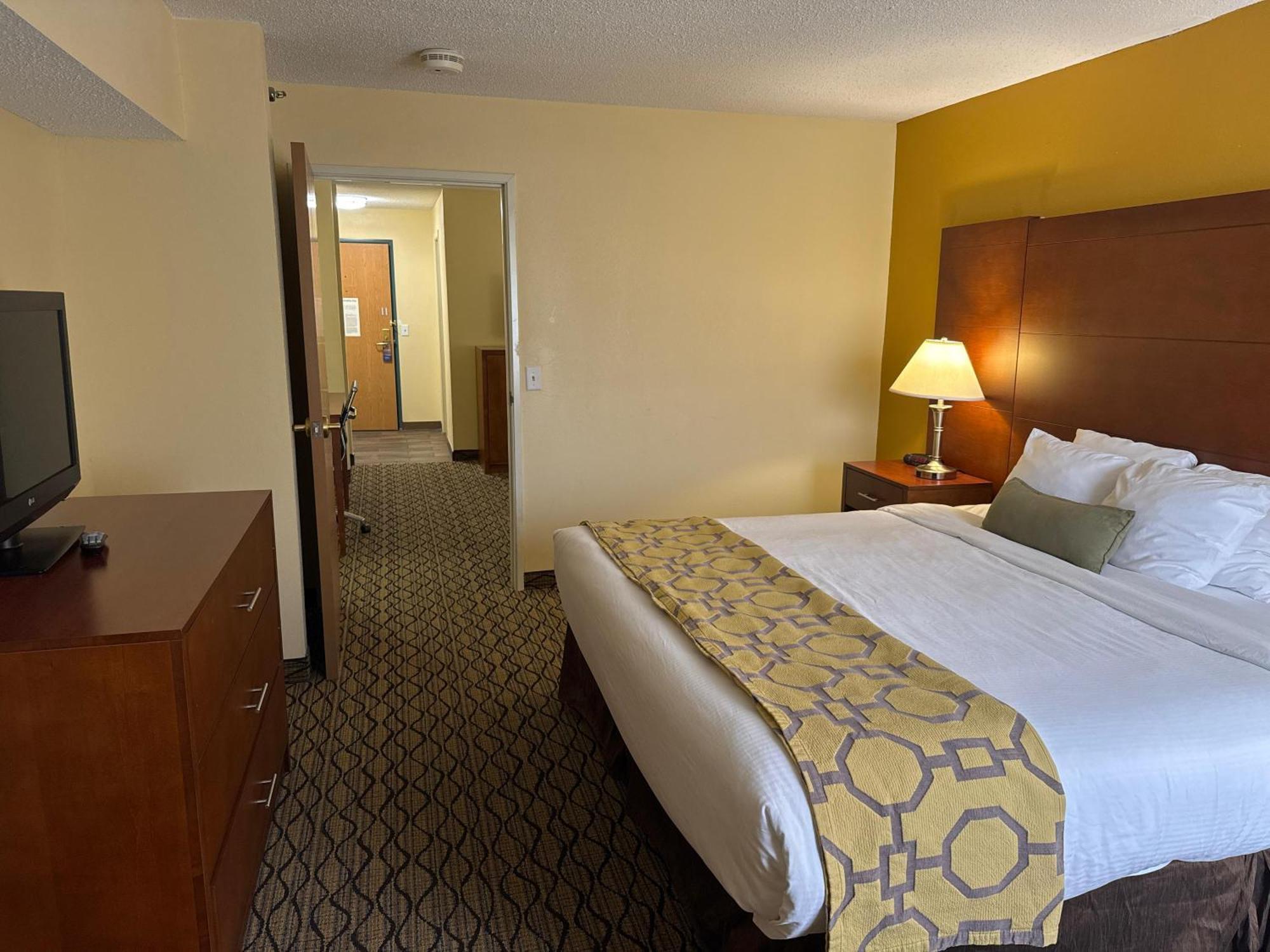 Hotel Baymont By Wyndham Mishawaka South Bend Area Exterior foto