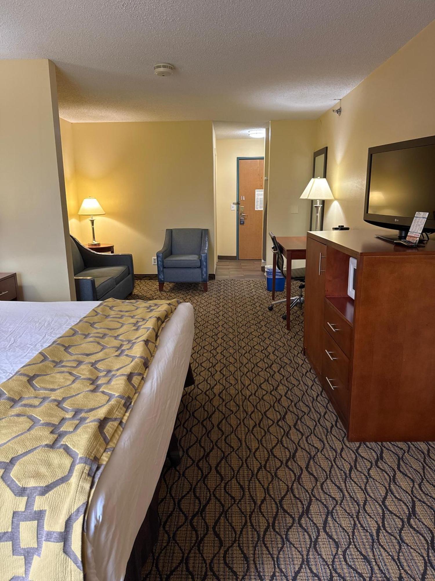 Hotel Baymont By Wyndham Mishawaka South Bend Area Exterior foto