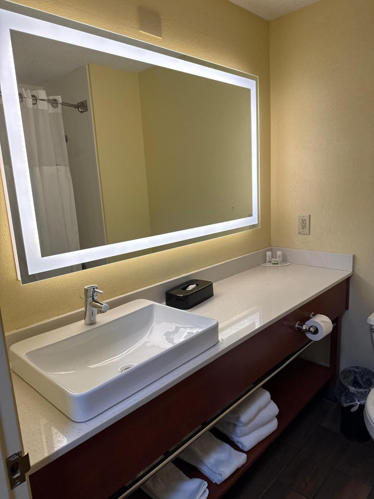 Hotel Baymont By Wyndham Mishawaka South Bend Area Exterior foto